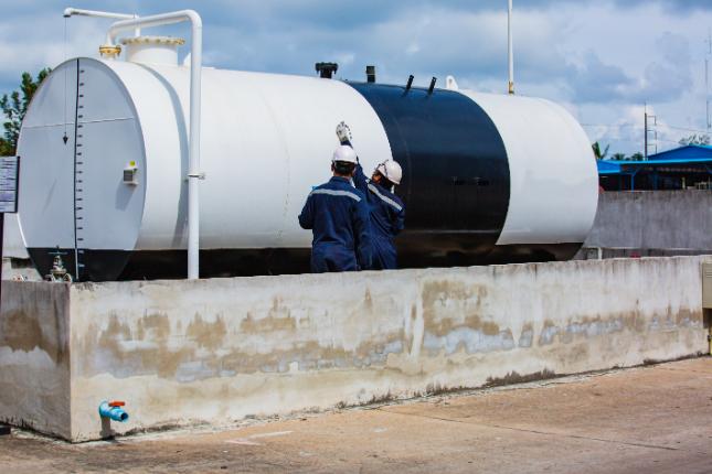 Commercial Oil Tank Replacement